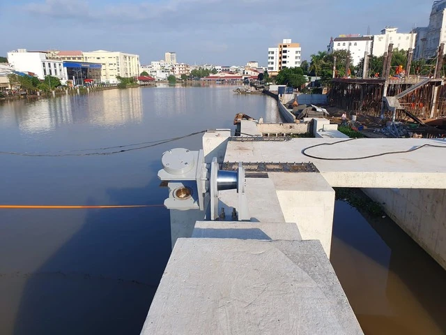 Trung tâm Cần Thơ 'thoát ngập' dù triều cường vượt báo động 3 5 Trung tâm Cần Thơ 'thoát ngập' dù triều cường vượt báo động 3 - Ảnh 4.