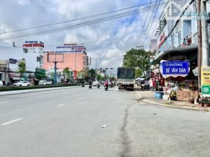 NỀN MẶT TIỀN BẾ VĂN ĐÀN