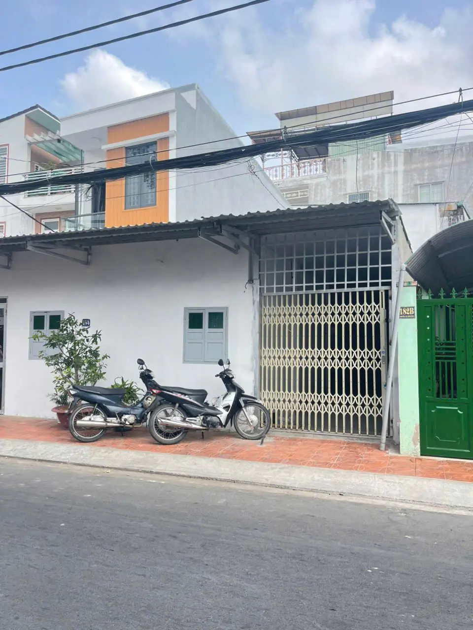 Nhà Mặt Tiền Đường Nguyễn Thị Minh Khai